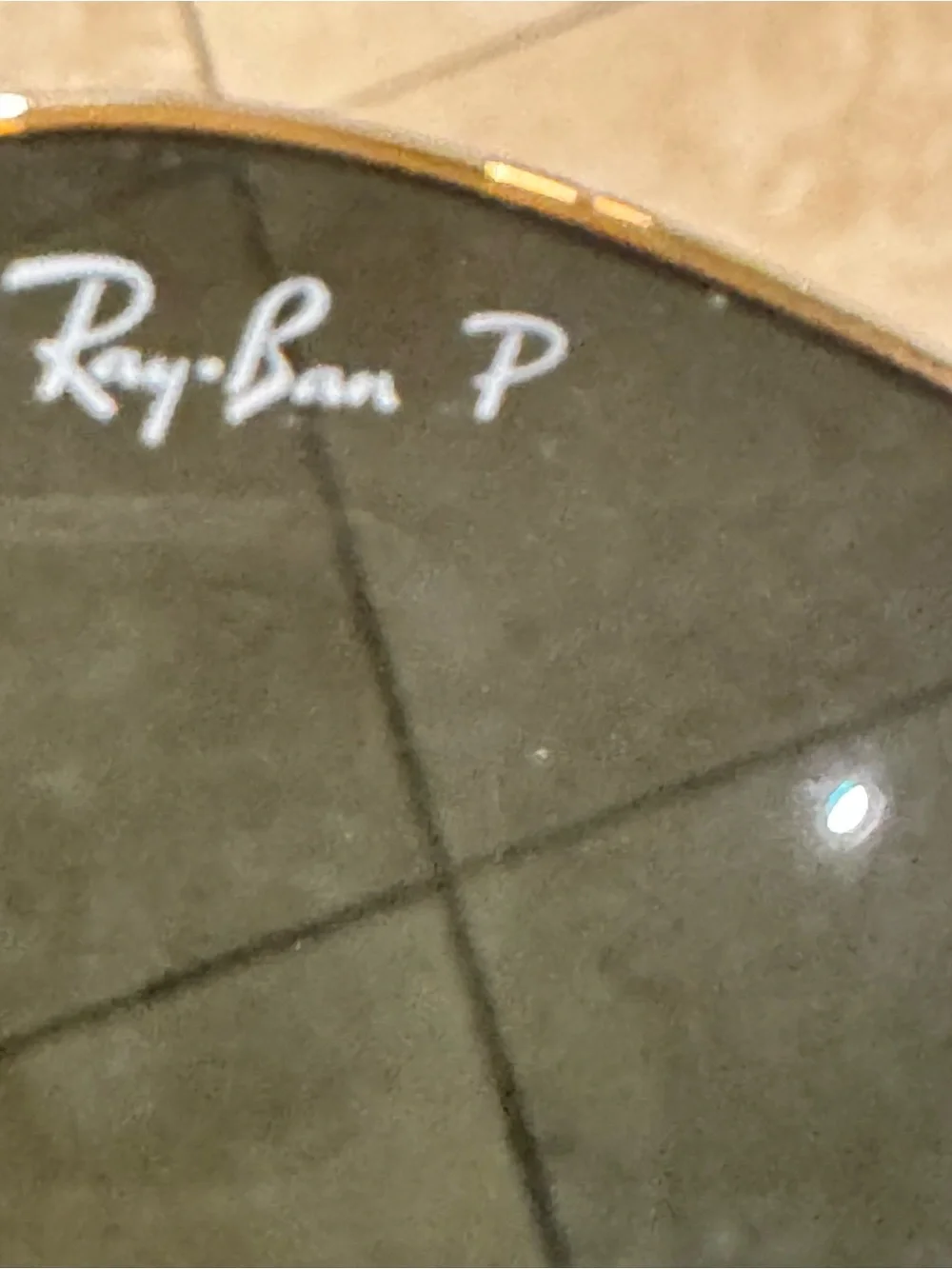 Ray-Ban Classic Aviator Sunglasses RB3025 polarized lenses-unworn
